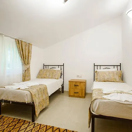 Apart Ilker Apartment *
